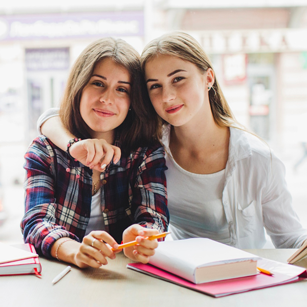 Изменения в ОГЭ в 2026: как сдать два экзамена вместо четырех