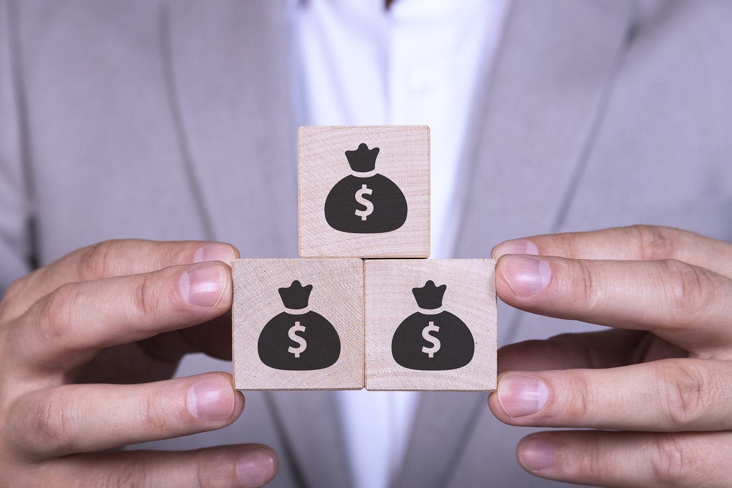 Стоит ли учиться на «Банковском деле»: разбор плюсов и минусов